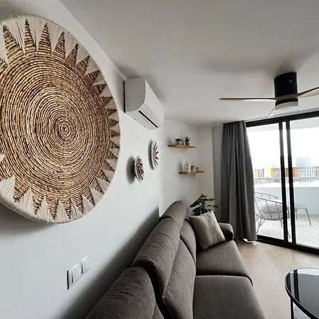 Joan Miro Lägenhet *